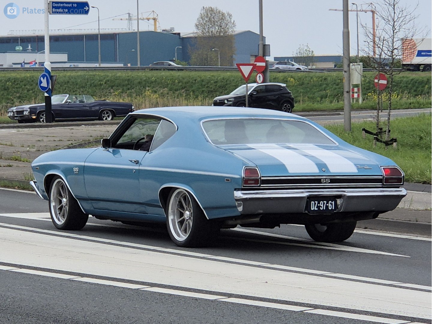 DZ-97-61, Chevrolet Chevelle 2nd gen 1969 2-door Hardtop (27/37; A-body), 1st facelift, 1968–1969