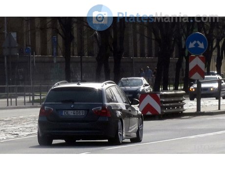 DL-4069, BMW 3 Series