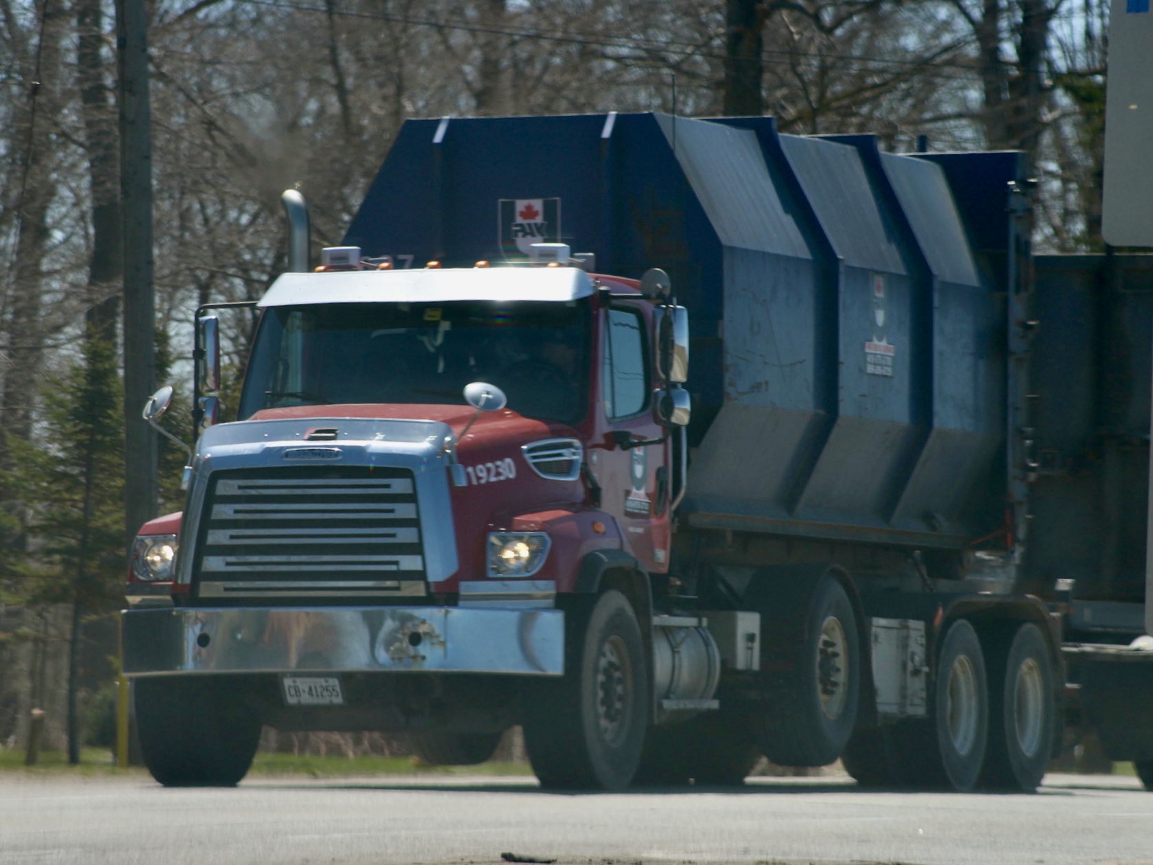 CB-41255, Freightliner 114SD 