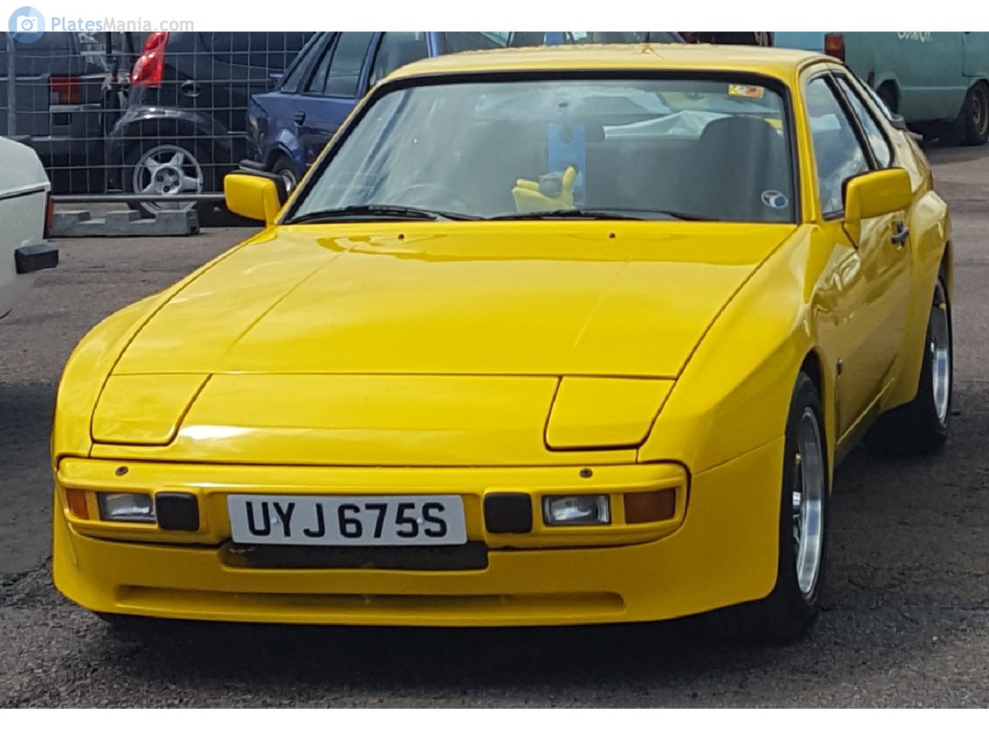UYJ675S, Porsche 924 1st gen (425), 1976–1988