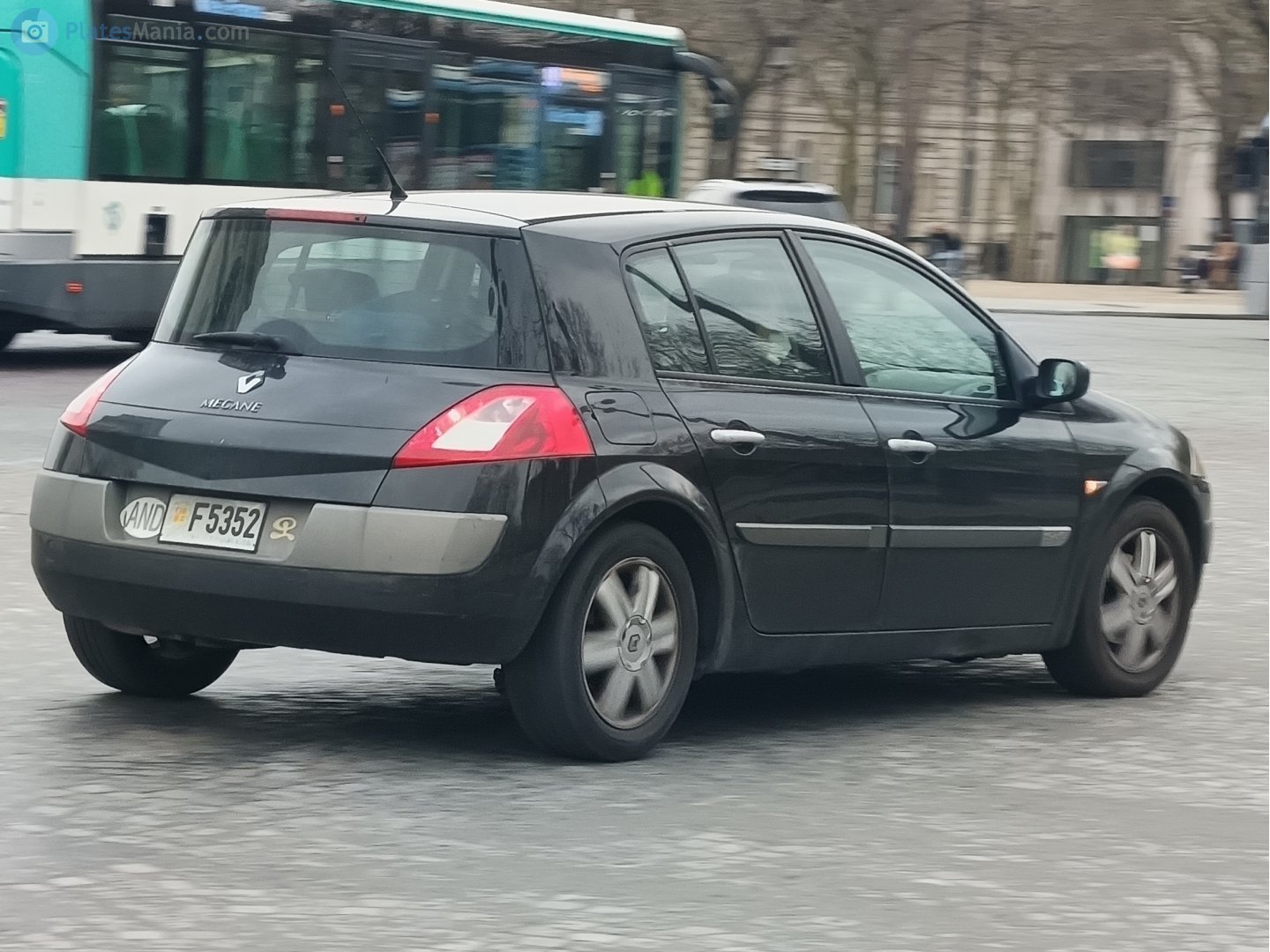 F 5352, Renault Mégane 2nd gen 5-door Hatch (B84), 2002–2009