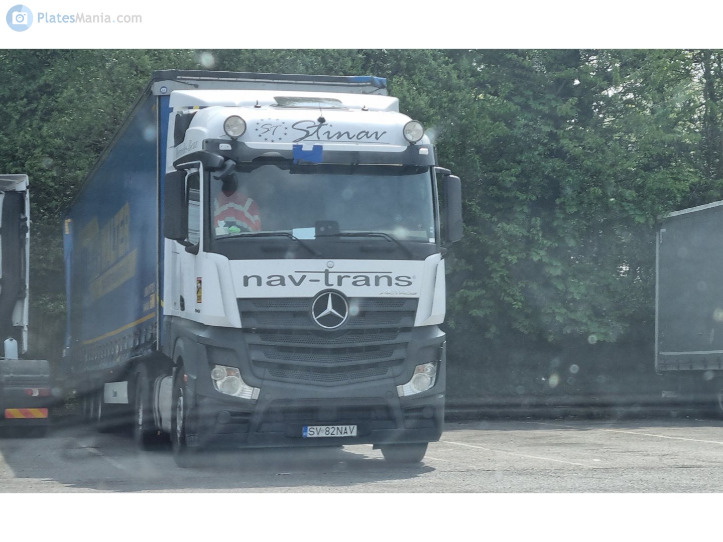 SV 82 NAV, Mercedes-Benz Actros 3rd gen (MP4/MP5), 2011–
