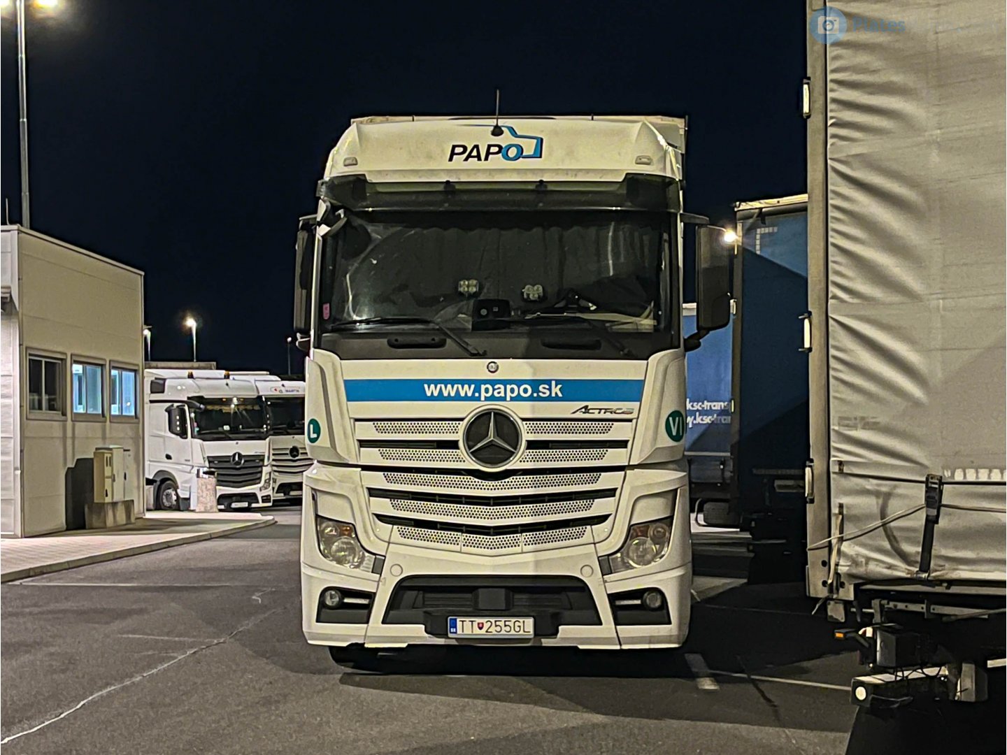 TT-255GL, Mercedes-Benz Actros 3rd gen (MP4/MP5), 2011–