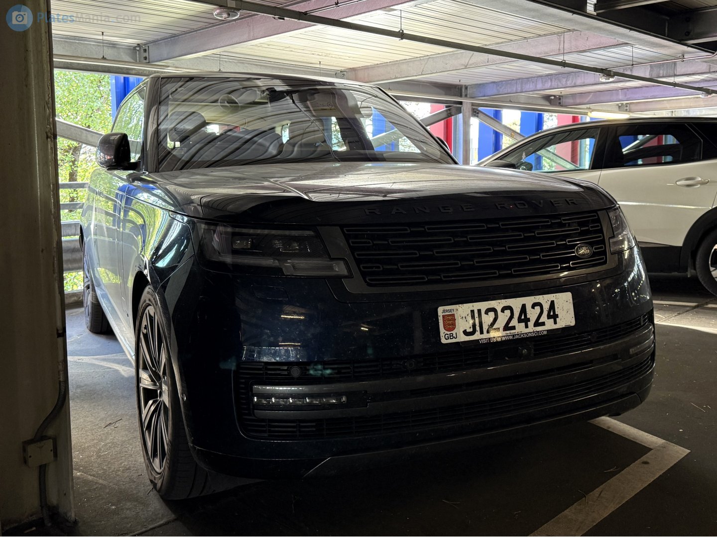 J122424, Land Rover Range Rover 5th gen (L460), 2022–