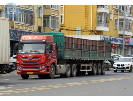 黑C·A8924, FAW Jiefang Han V