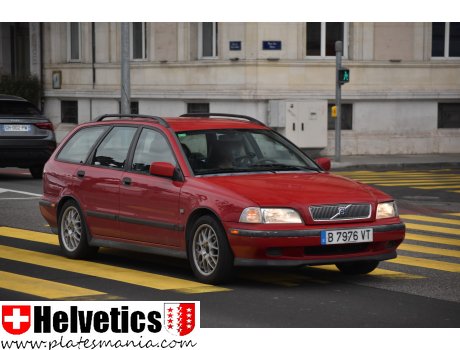 B 7976 VT, Volvo V40