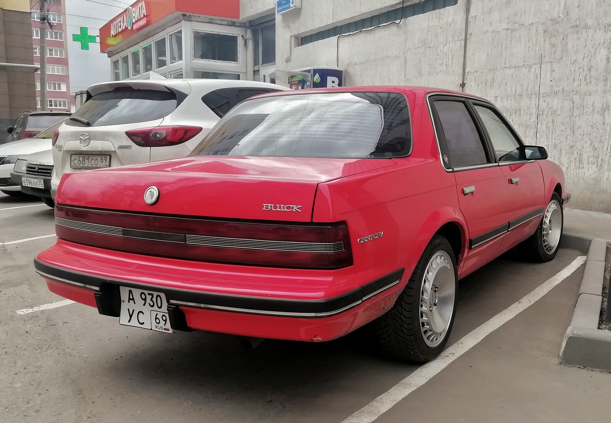а 930 ус 69, Buick Century 5th gen Sedan (19; A-body), facelift, 1988–1996