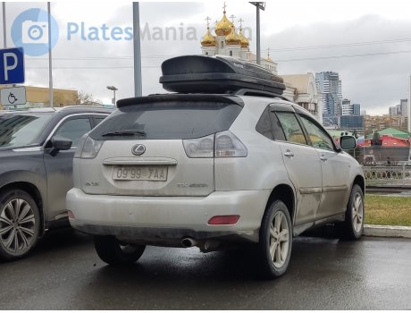 0999 УАА, Lexus RX