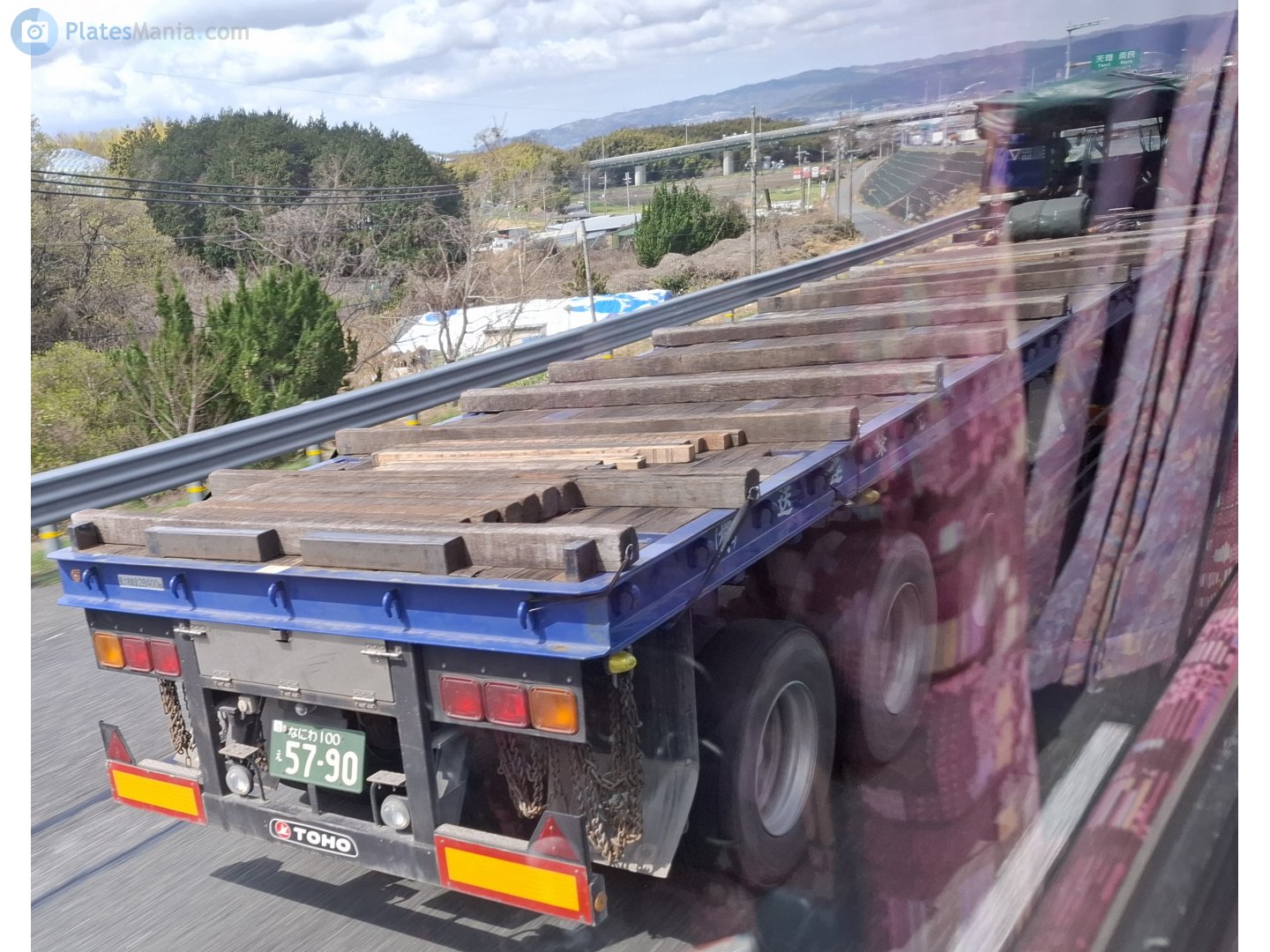 なにわ 100 え 5790, Commercial vehicles 