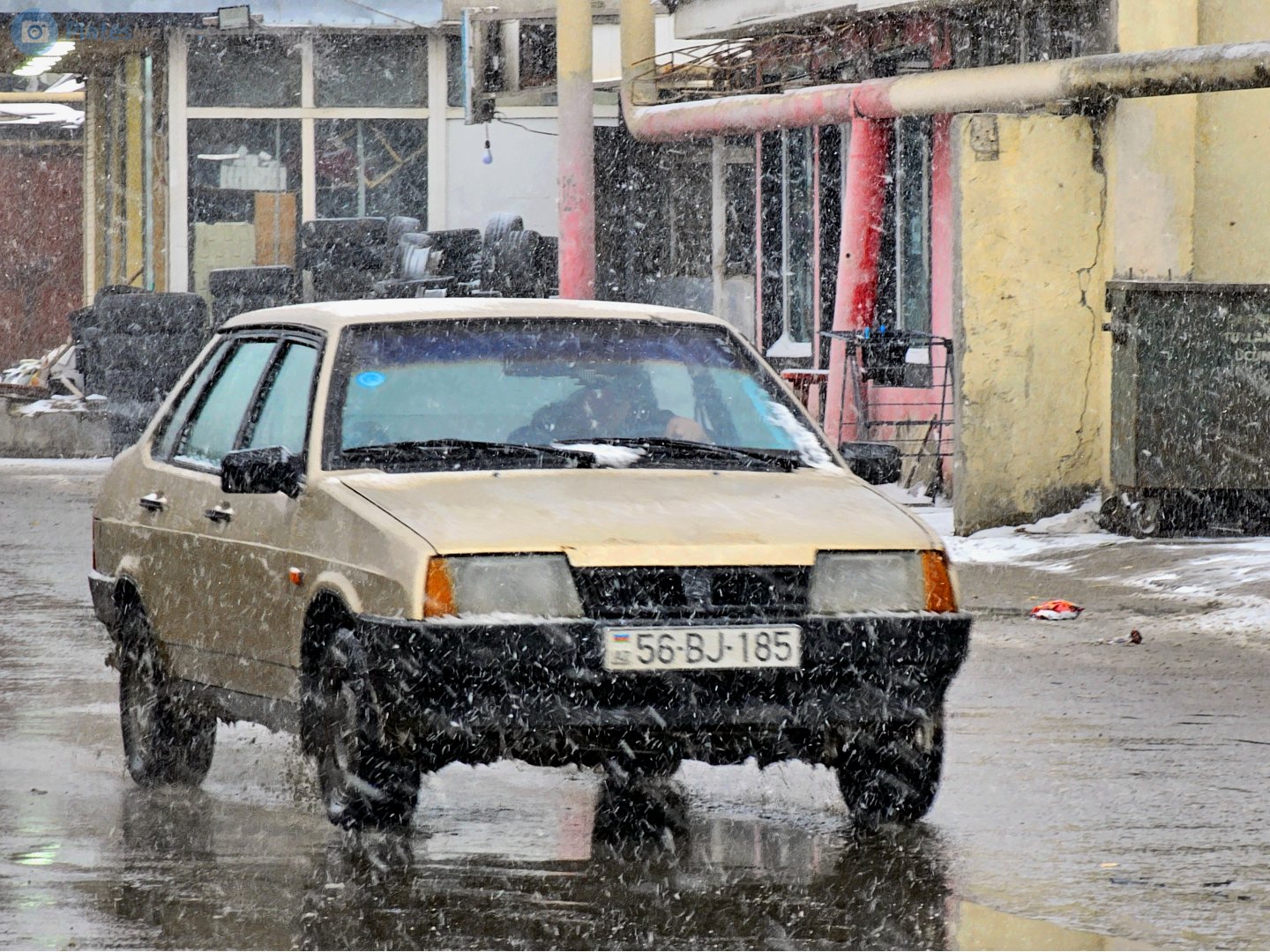 56 BJ 185, Lada (VAZ) 21099 