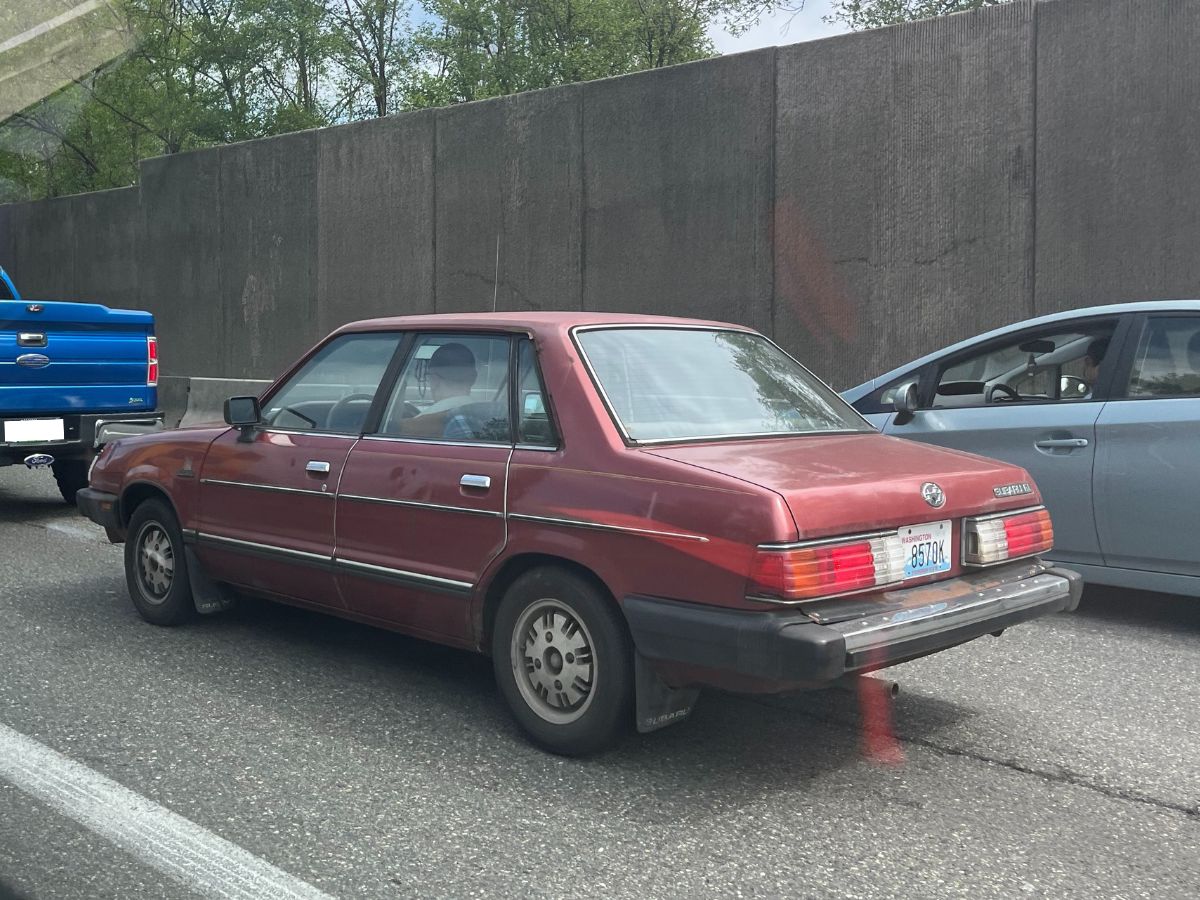 8570K, Subaru Leone 2nd gen Sedan (AB), 1979–1984
