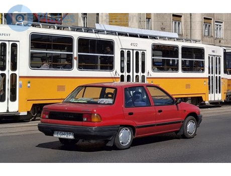 EGH-271, Daihatsu Charade