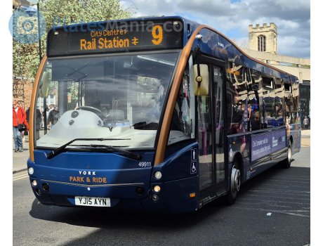 YJ15 AYN, Optare Versa
