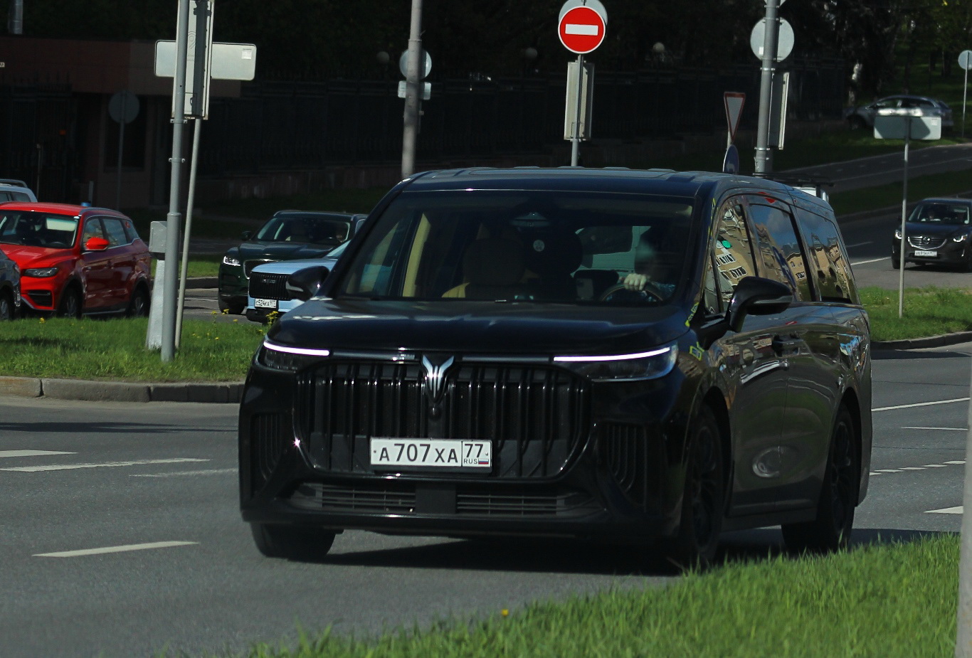 а 707 ха 77, Voyah (Lantu) Dreamer (Dream/Mengxiangjia) 1st gen (ESSA), 2022–