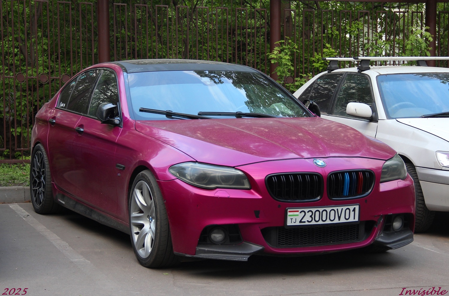 2300OV01, BMW 5 Series 6th gen Sedan (F10/F18), 2010–2017