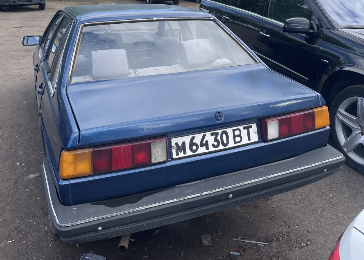 м 6430 ВТ, Volkswagen Santana 1st gen Sedan, 1981–1989 (–2012 for CN-market)