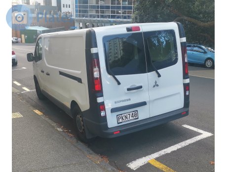 PKN740, Mitsubishi Express