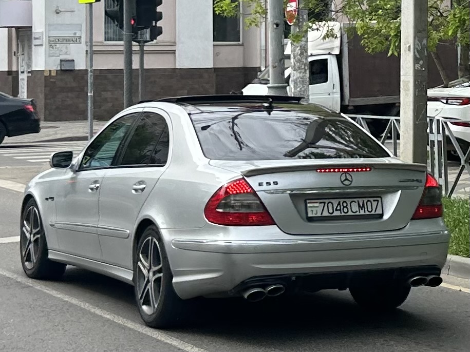 7048CM07, Mercedes-Benz E-Klasse 3rd gen Sedan (W211), 2002­–2009