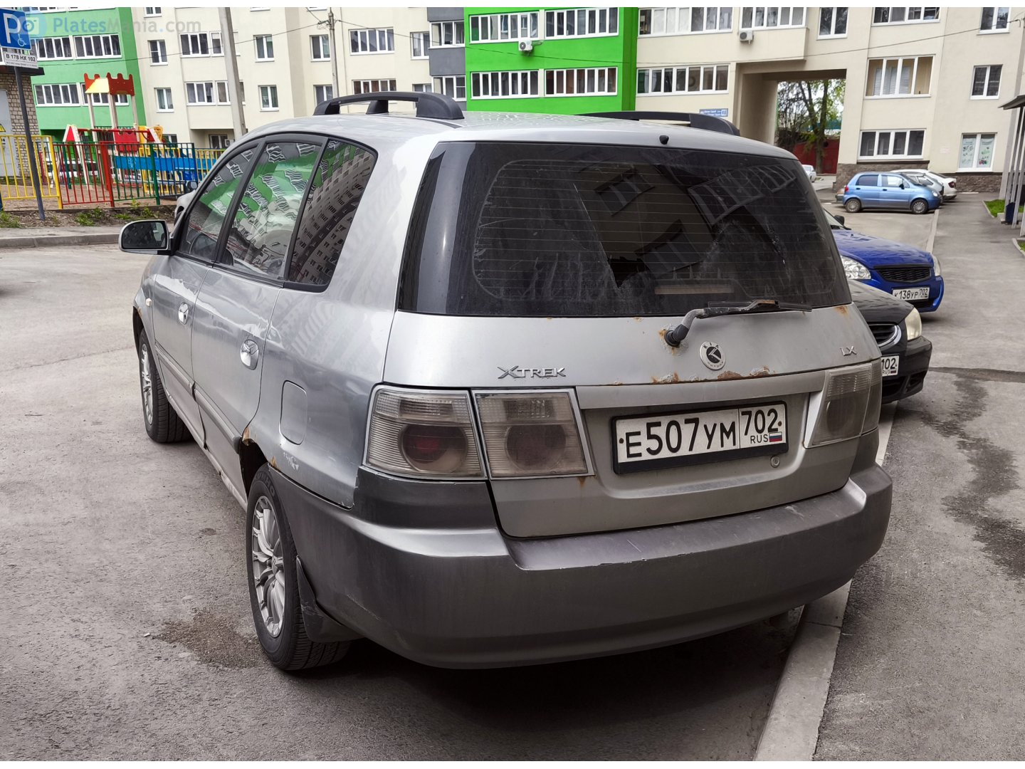 е 507 ум 702, Kia X-Trek 1st gen (RS; KR-market), 2003–2006