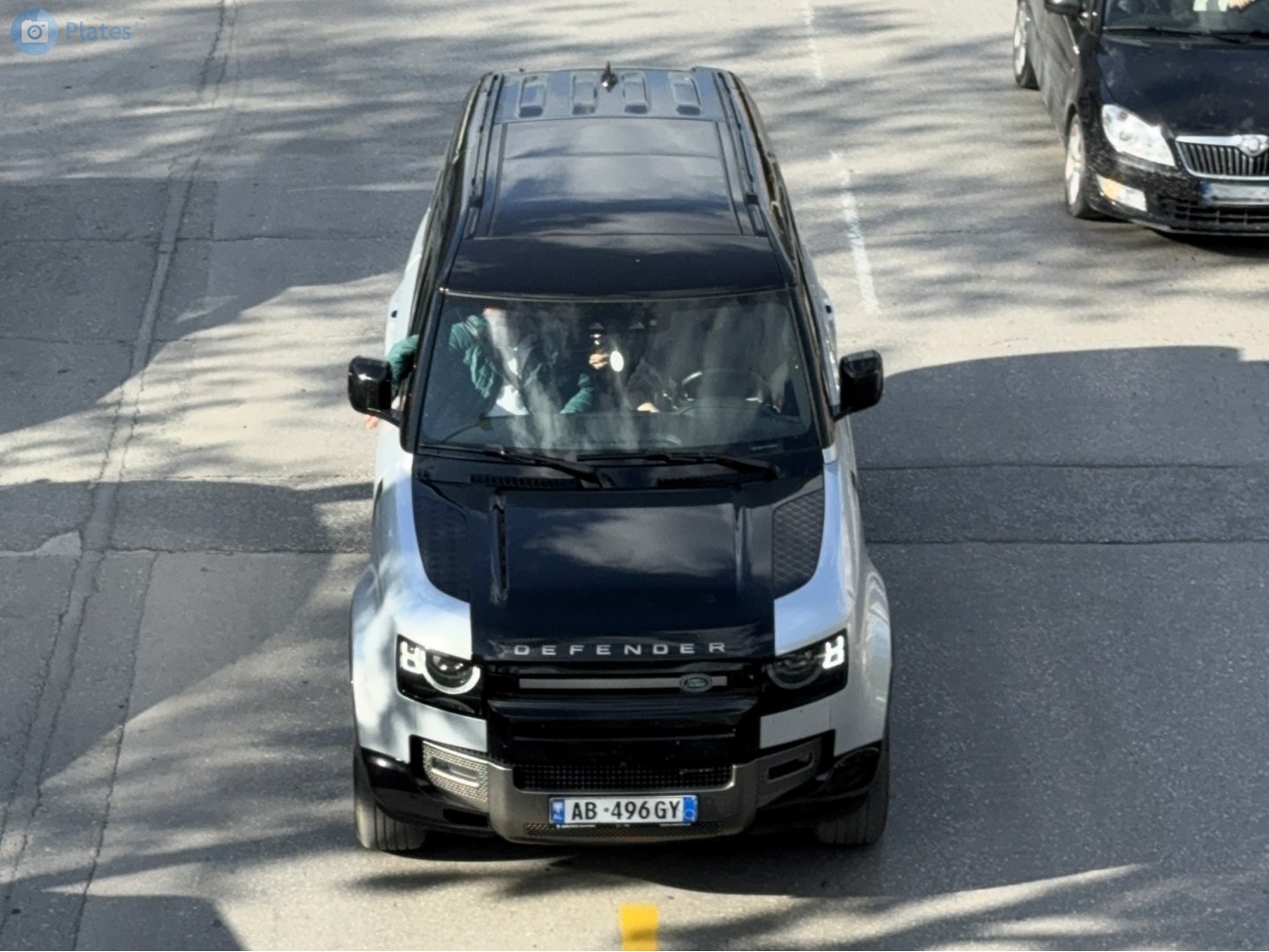 AB 496 GY, Land Rover Defender 2nd gen 110