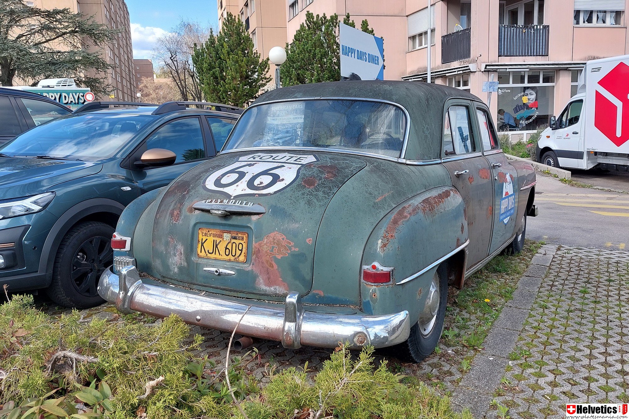 KJK 609, Plymouth Deluxe 