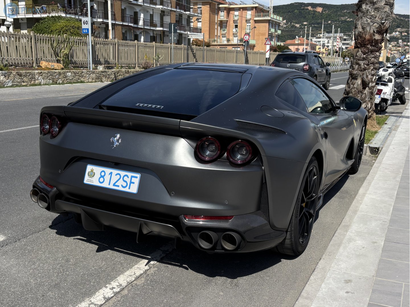 812SF, Ferrari 812 1st gen Superfast (F152) 2017–2021