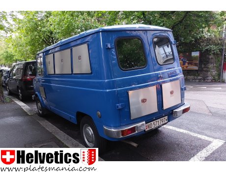 VD 571797, Leyland Sherpa