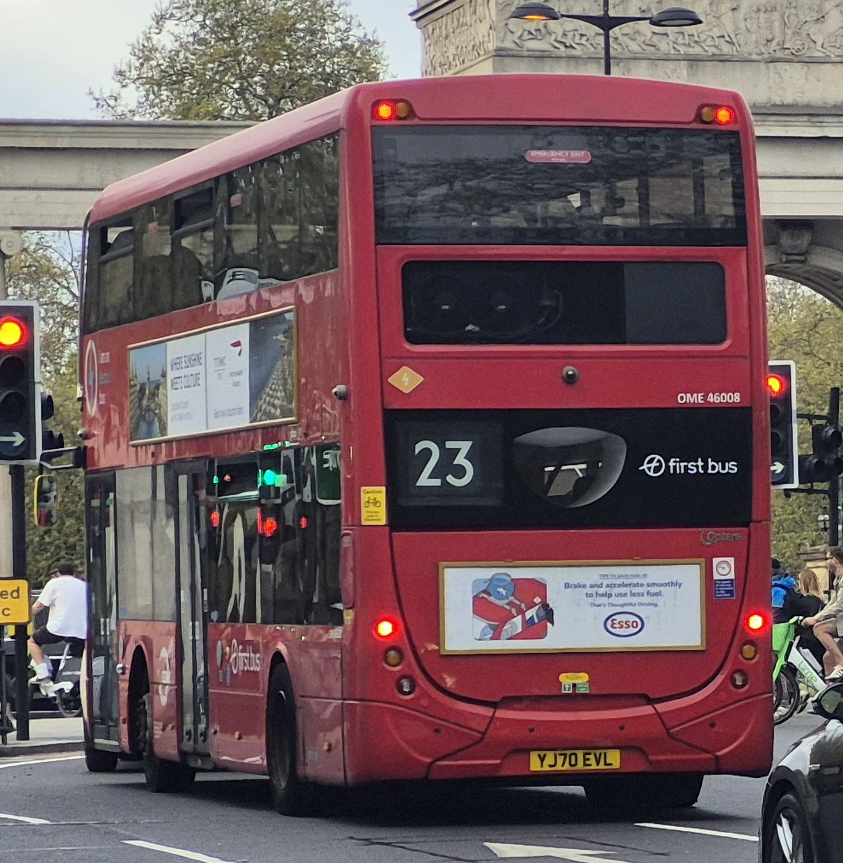 YJ70EVL, Optare MetroDecker 