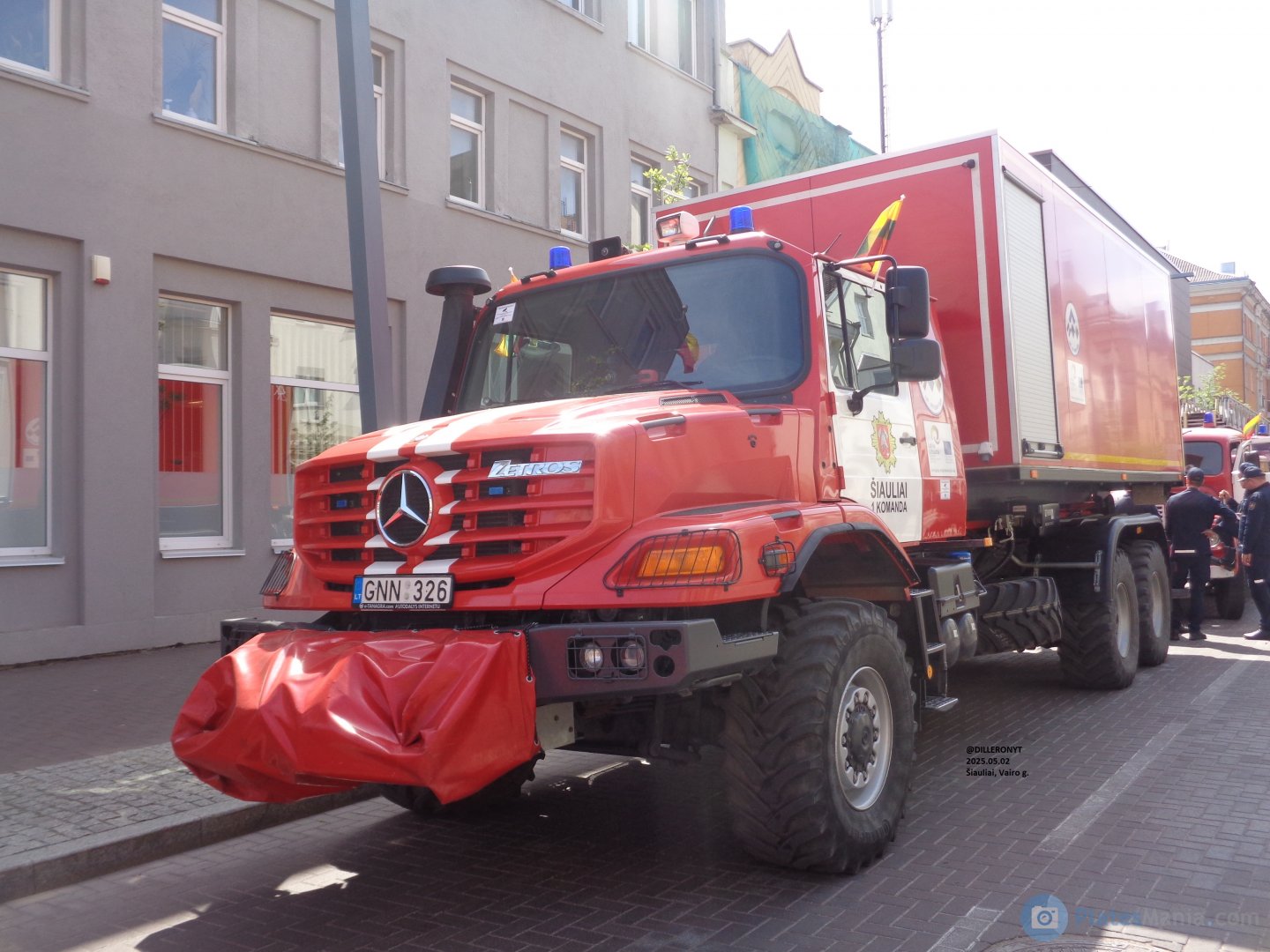 GNN 326, Mercedes-Benz Zetros 1st gen (949), 2008–
