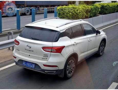 粤L·H832N, Trumpchi GS4
