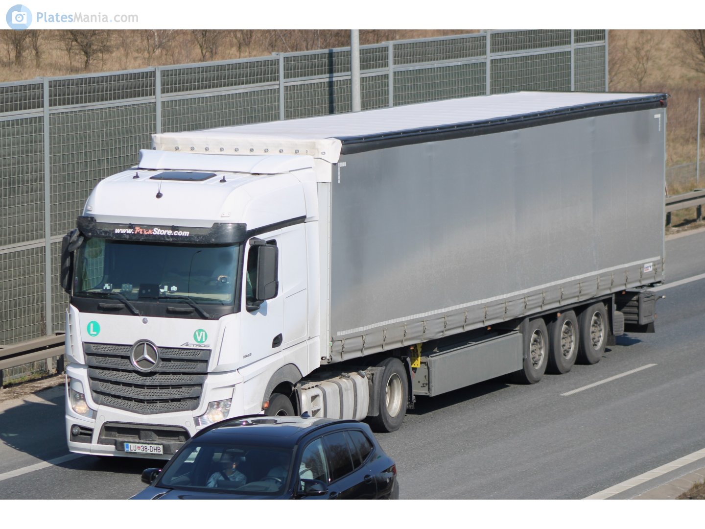 LJ 38-DHB, Mercedes-Benz Actros 3rd gen (MP4/MP5), 2011–