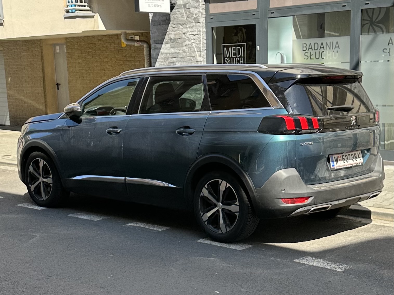 W 53738 K, Peugeot 5008 2nd gen SUV (P87), facelift, 2020–2024