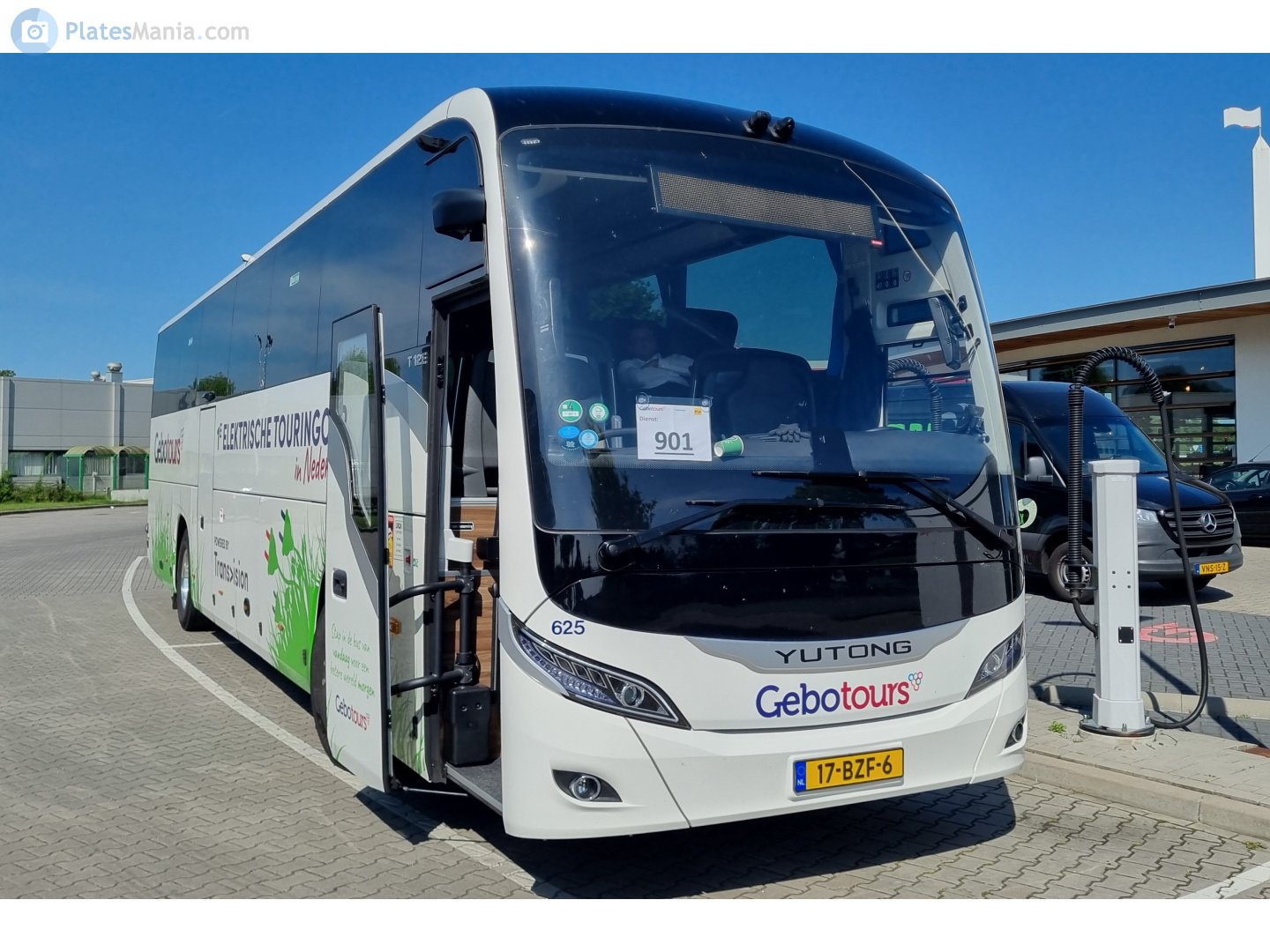 17-BZF-6, Yutong T122 