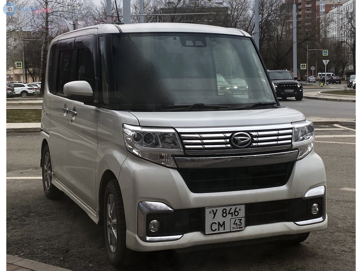 у 846 см 43, Daihatsu Tanto 3rd gen Custom (LA610S), 2013–2019