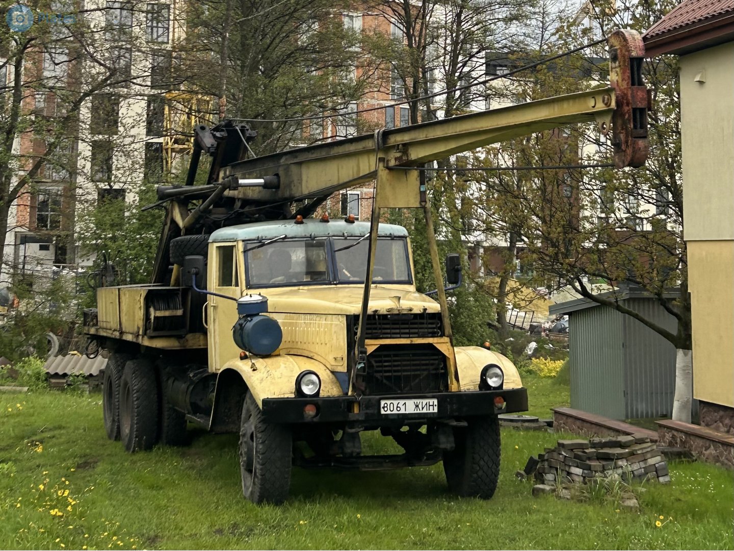 8061 ЖИН, KrAZ 257 