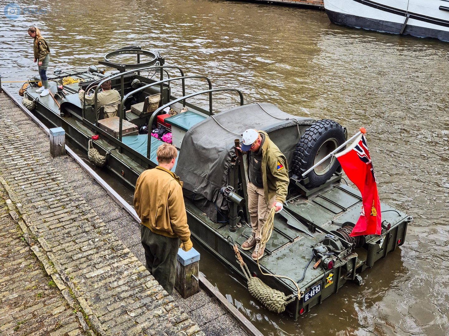 BE-48-83, GMC DUKW-353 