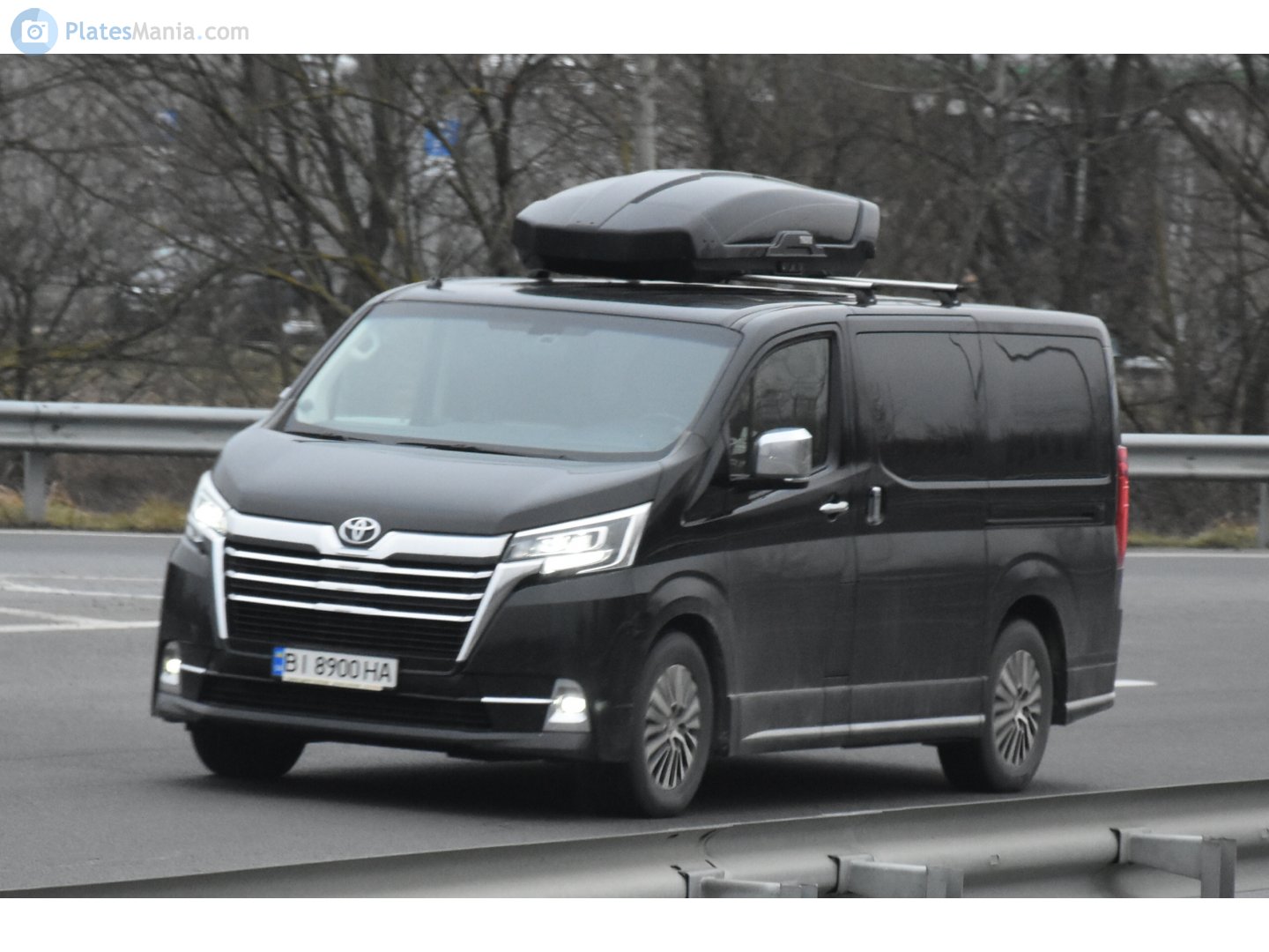 BI 8900 HA, Toyota HiAce 6th gen VIP (Premium, Super Grandia) (H300), 2019–