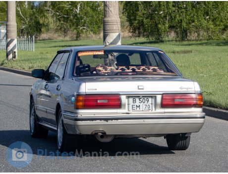 в509ем70, Nissan Gloria