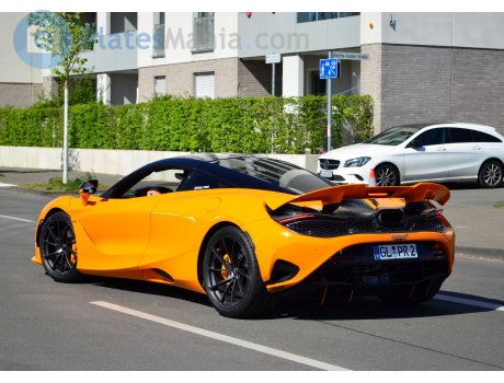 GL PR 2, McLaren 750S