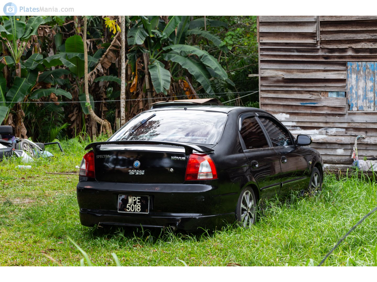 WPE 5018, Kia Spectra 1st gen (Wing) Liftback (SD), facelift, 2001–2004