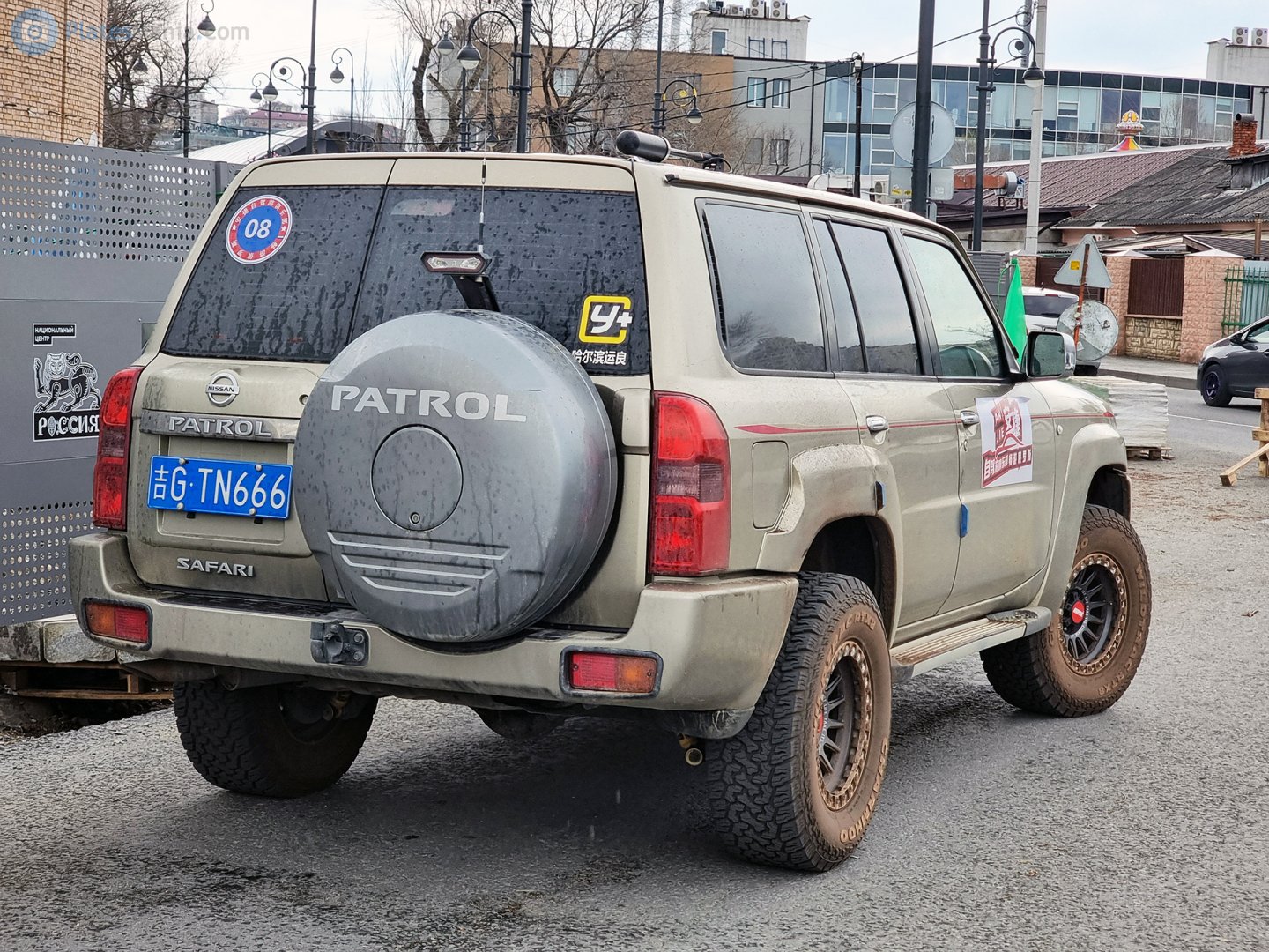 吉G·TN666, Nissan Patrol 5th gen 5-door SUV (Y61), facelift, 2004–