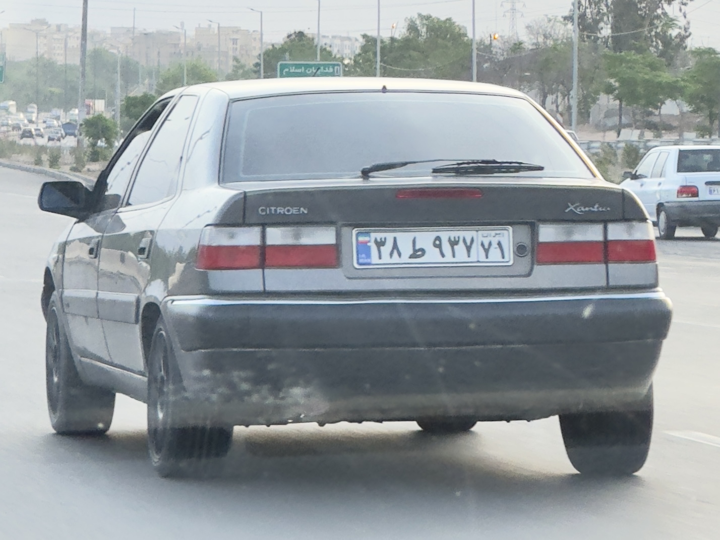 ۳۸ط۹۳۷ ۷۱, Citroёn Xantia 1st gen Sedan/Liftback (X1/X2), 1993–2002