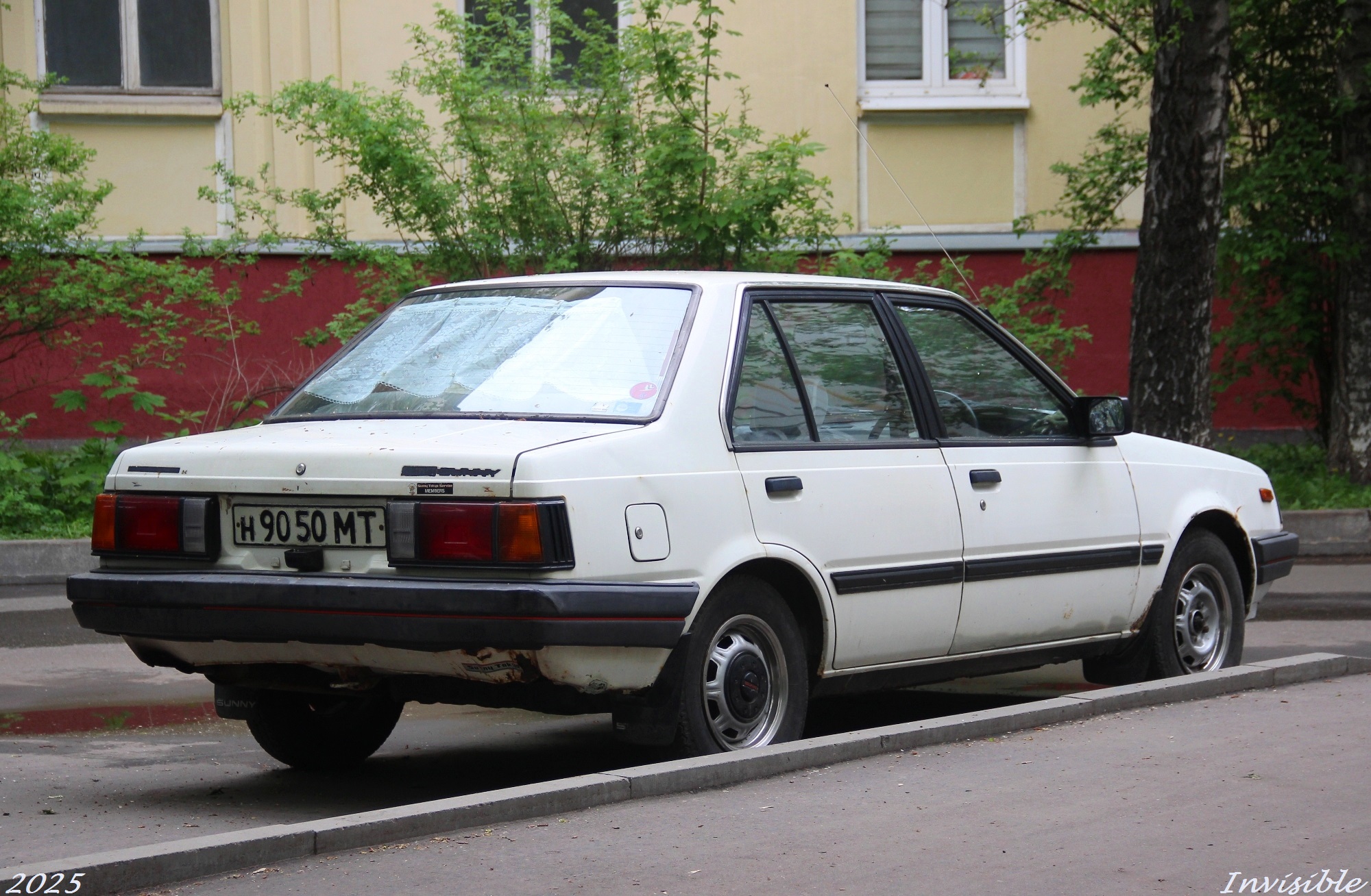 н 9050 МТ, Nissan Sunny 5th gen 4-door Sedan (B11), 1981–1985 (–1996 for others)