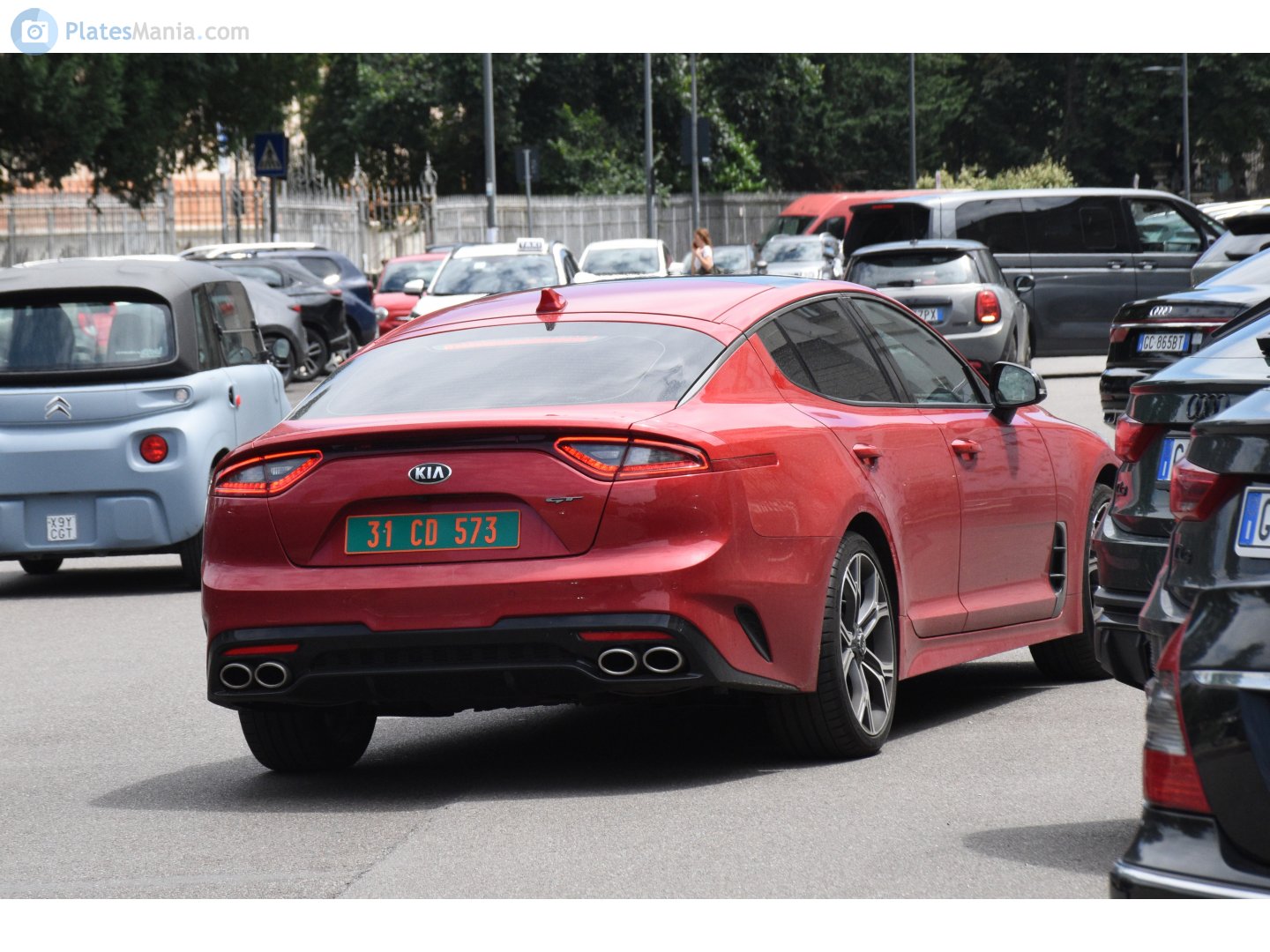 31 CD 573, Kia Stinger 1st gen (CK), 2017–2023