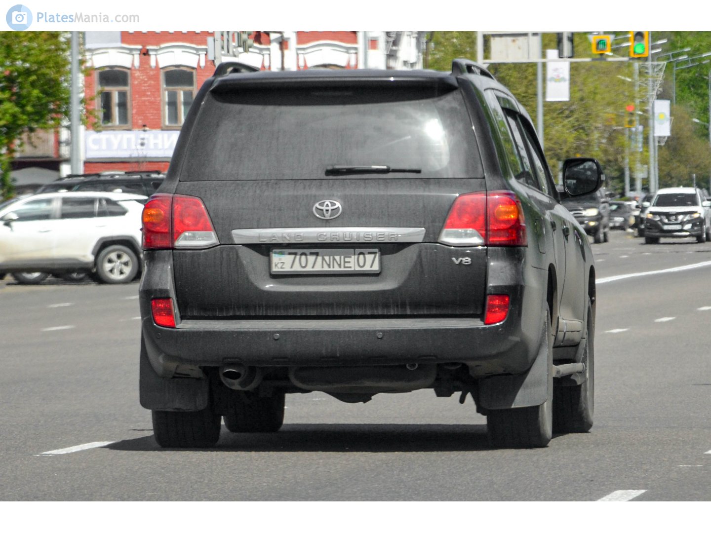 707 NNE 07, Toyota Land Cruiser 200 (J200), 1st facelift, 2011–2015