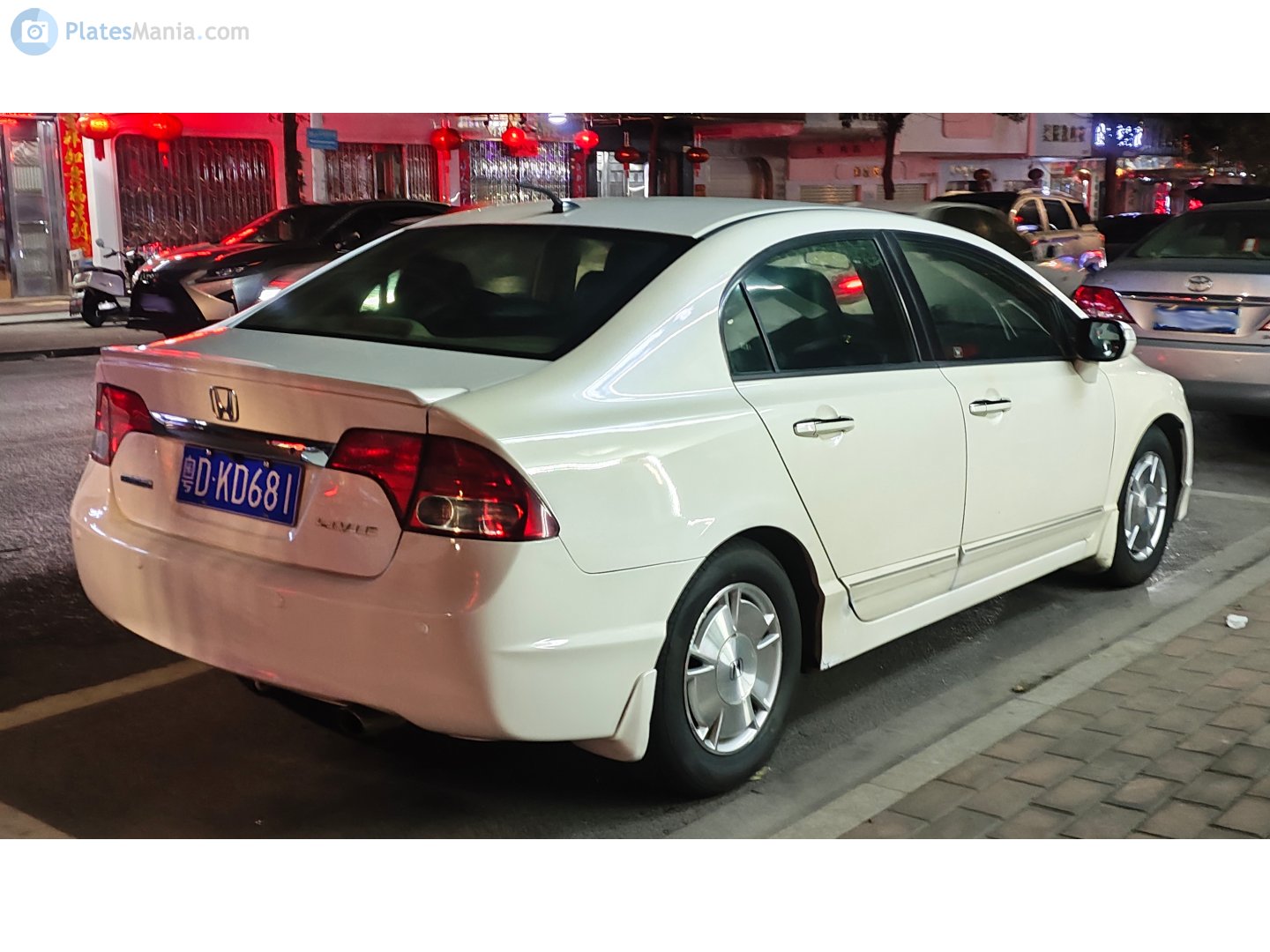 粤D·KD681, Honda Civic 8th gen Sedan (FA; NA-, BR- and CN-market), 2005–2011