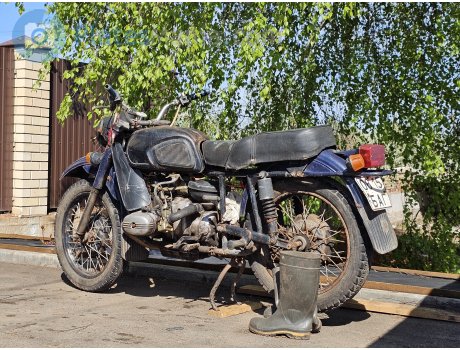 0815 БАГ, Dnepr (KMZ) 10-36