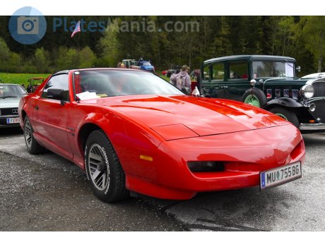 MU 755 BG, Pontiac Firebird