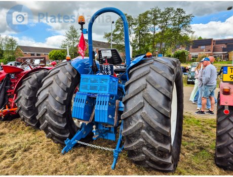 TFB-13-B, Fordson Super Major