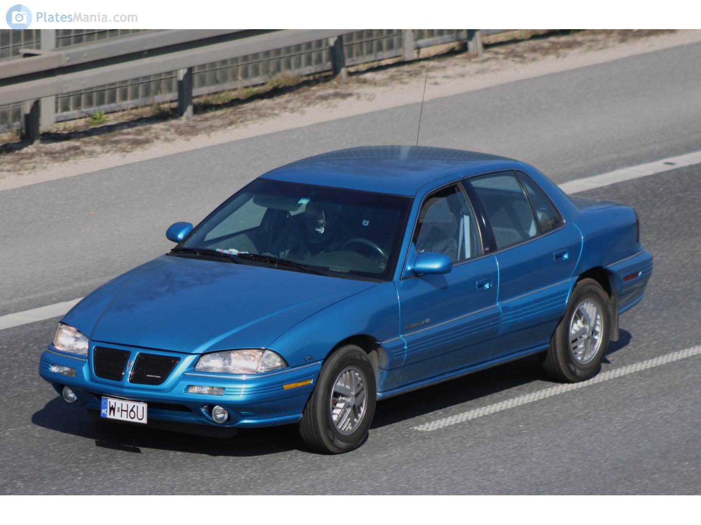 W H6U, Pontiac Grand Am 4th gen 4-door Sedan (N-body), 1991–1995